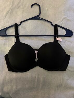 Victoria's Secret Smooth Black Push-Up Bra